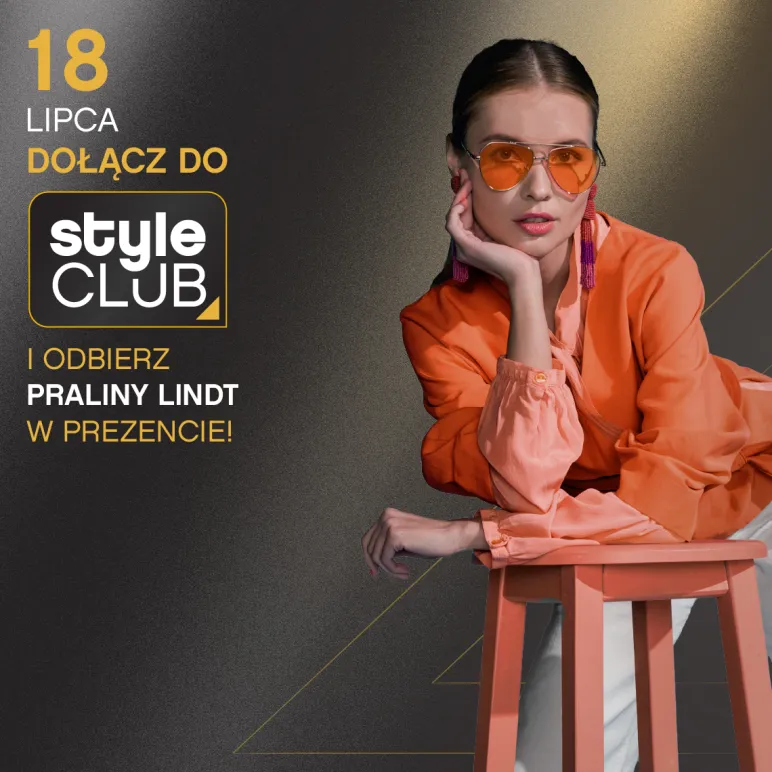 dziewczyna ubrana na pomarańczowo
